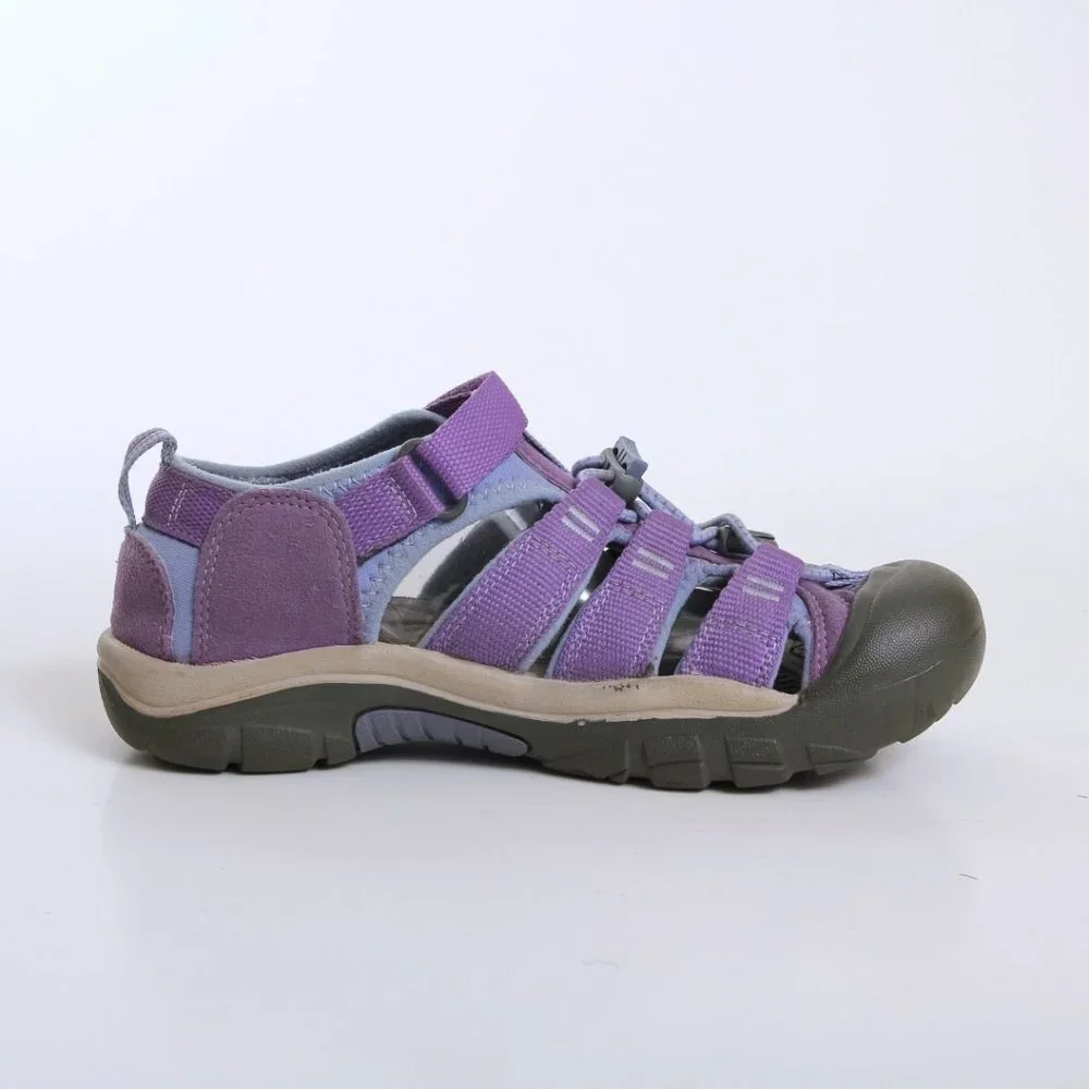 Keen kid size